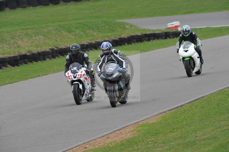 Motorcycle action photographs;anglesey circuit;anglesey trackday photographs;event digital images;eventdigitalimages;no limits trackday;oulton park circuit cheshire;peter wileman photography;trackday;trackday digital images;trackday photos;ty croes circuit wales
