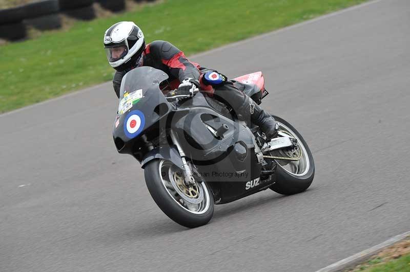Motorcycle action photographs;anglesey circuit;anglesey trackday photographs;event digital images;eventdigitalimages;no limits trackday;oulton park circuit cheshire;peter wileman photography;trackday;trackday digital images;trackday photos;ty croes circuit wales