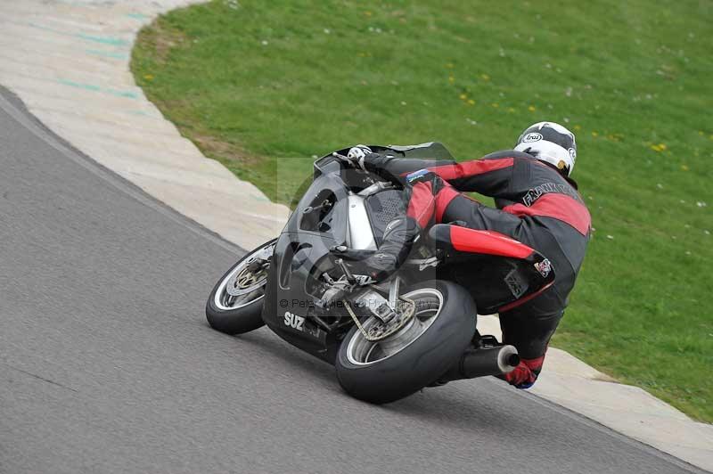 Motorcycle action photographs;anglesey circuit;anglesey trackday photographs;event digital images;eventdigitalimages;no limits trackday;oulton park circuit cheshire;peter wileman photography;trackday;trackday digital images;trackday photos;ty croes circuit wales