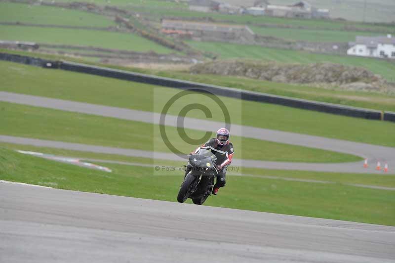 Motorcycle action photographs;anglesey circuit;anglesey trackday photographs;event digital images;eventdigitalimages;no limits trackday;oulton park circuit cheshire;peter wileman photography;trackday;trackday digital images;trackday photos;ty croes circuit wales