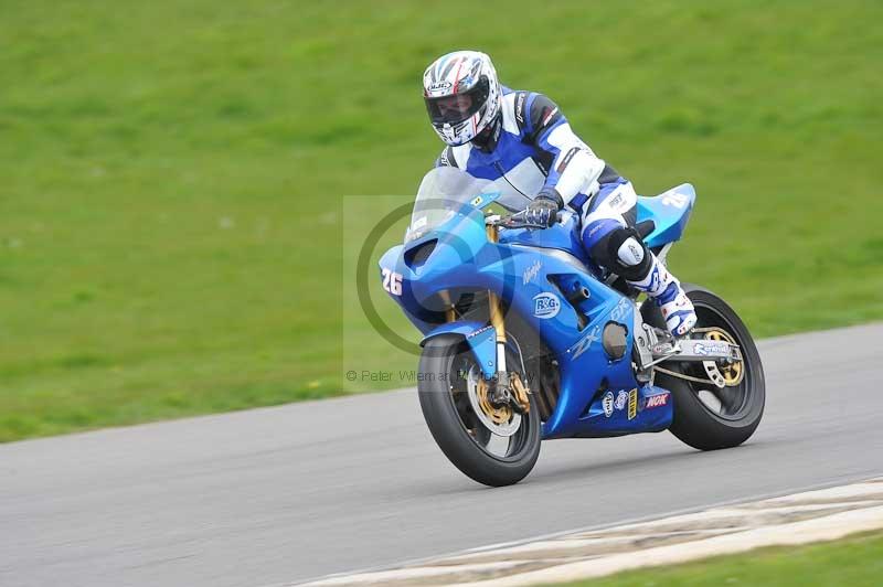 Motorcycle action photographs;anglesey circuit;anglesey trackday photographs;event digital images;eventdigitalimages;no limits trackday;oulton park circuit cheshire;peter wileman photography;trackday;trackday digital images;trackday photos;ty croes circuit wales