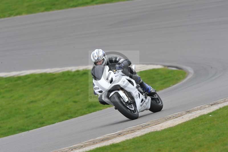 Motorcycle action photographs;anglesey circuit;anglesey trackday photographs;event digital images;eventdigitalimages;no limits trackday;oulton park circuit cheshire;peter wileman photography;trackday;trackday digital images;trackday photos;ty croes circuit wales