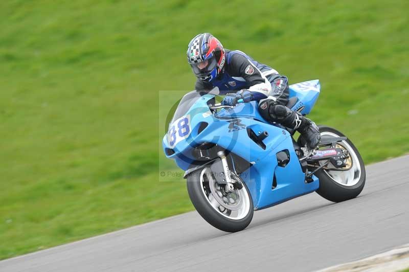 Motorcycle action photographs;anglesey circuit;anglesey trackday photographs;event digital images;eventdigitalimages;no limits trackday;oulton park circuit cheshire;peter wileman photography;trackday;trackday digital images;trackday photos;ty croes circuit wales