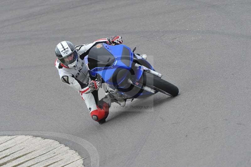 Motorcycle action photographs;anglesey circuit;anglesey trackday photographs;event digital images;eventdigitalimages;no limits trackday;oulton park circuit cheshire;peter wileman photography;trackday;trackday digital images;trackday photos;ty croes circuit wales