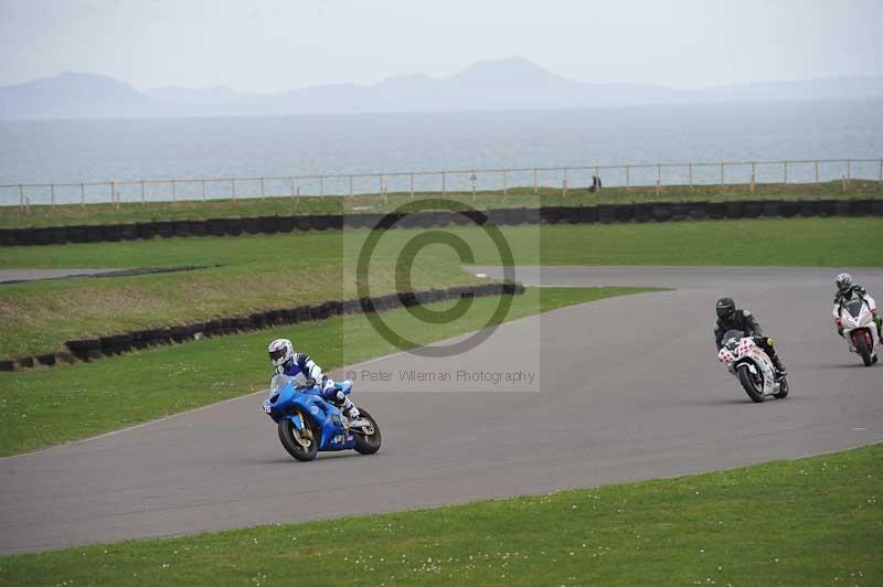 Motorcycle action photographs;anglesey circuit;anglesey trackday photographs;event digital images;eventdigitalimages;no limits trackday;oulton park circuit cheshire;peter wileman photography;trackday;trackday digital images;trackday photos;ty croes circuit wales