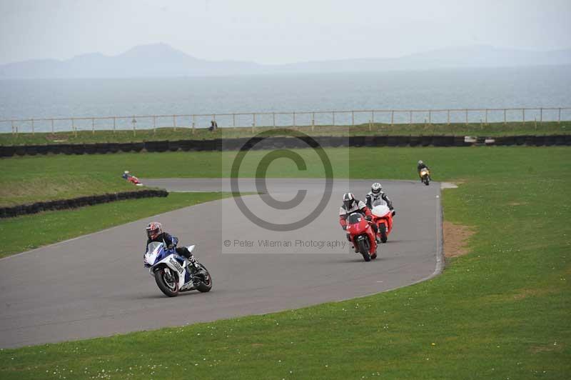 Motorcycle action photographs;anglesey circuit;anglesey trackday photographs;event digital images;eventdigitalimages;no limits trackday;oulton park circuit cheshire;peter wileman photography;trackday;trackday digital images;trackday photos;ty croes circuit wales