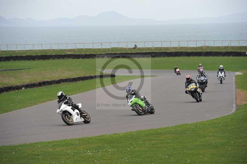 Motorcycle action photographs;anglesey circuit;anglesey trackday photographs;event digital images;eventdigitalimages;no limits trackday;oulton park circuit cheshire;peter wileman photography;trackday;trackday digital images;trackday photos;ty croes circuit wales