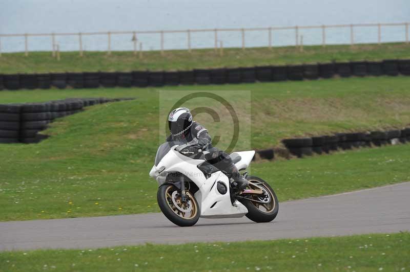 Motorcycle action photographs;anglesey circuit;anglesey trackday photographs;event digital images;eventdigitalimages;no limits trackday;oulton park circuit cheshire;peter wileman photography;trackday;trackday digital images;trackday photos;ty croes circuit wales