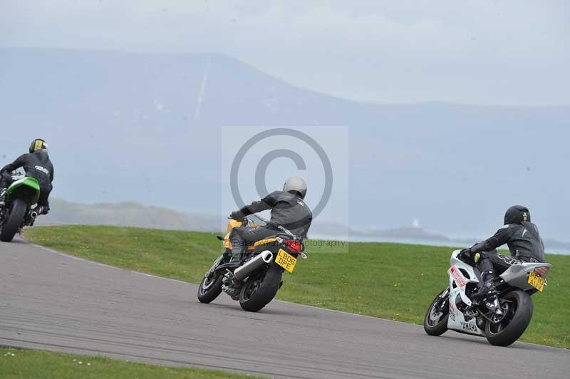 Motorcycle action photographs;anglesey circuit;anglesey trackday photographs;event digital images;eventdigitalimages;no limits trackday;oulton park circuit cheshire;peter wileman photography;trackday;trackday digital images;trackday photos;ty croes circuit wales