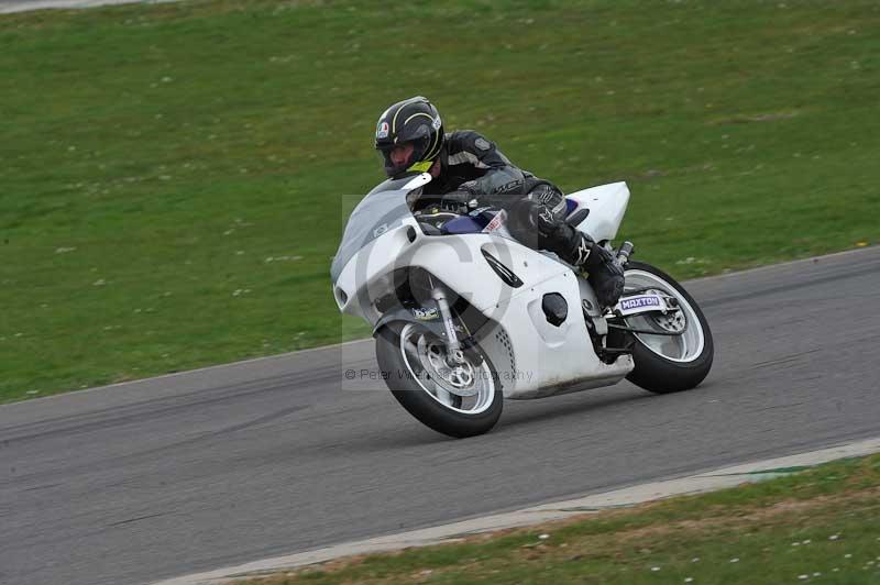 Motorcycle action photographs;anglesey circuit;anglesey trackday photographs;event digital images;eventdigitalimages;no limits trackday;oulton park circuit cheshire;peter wileman photography;trackday;trackday digital images;trackday photos;ty croes circuit wales