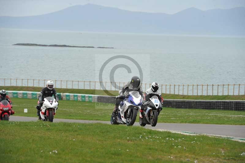 Motorcycle action photographs;anglesey circuit;anglesey trackday photographs;event digital images;eventdigitalimages;no limits trackday;oulton park circuit cheshire;peter wileman photography;trackday;trackday digital images;trackday photos;ty croes circuit wales