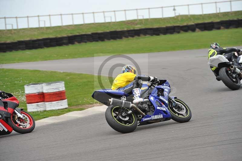 Motorcycle action photographs;anglesey circuit;anglesey trackday photographs;event digital images;eventdigitalimages;no limits trackday;oulton park circuit cheshire;peter wileman photography;trackday;trackday digital images;trackday photos;ty croes circuit wales