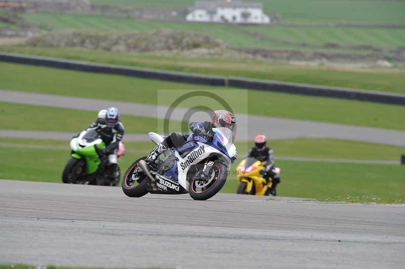 Motorcycle action photographs;anglesey circuit;anglesey trackday photographs;event digital images;eventdigitalimages;no limits trackday;oulton park circuit cheshire;peter wileman photography;trackday;trackday digital images;trackday photos;ty croes circuit wales
