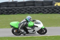 Motorcycle-action-photographs;anglesey-circuit;anglesey-trackday-photographs;event-digital-images;eventdigitalimages;no-limits-trackday;oulton-park-circuit-cheshire;peter-wileman-photography;trackday;trackday-digital-images;trackday-photos;ty-croes-circuit-wales