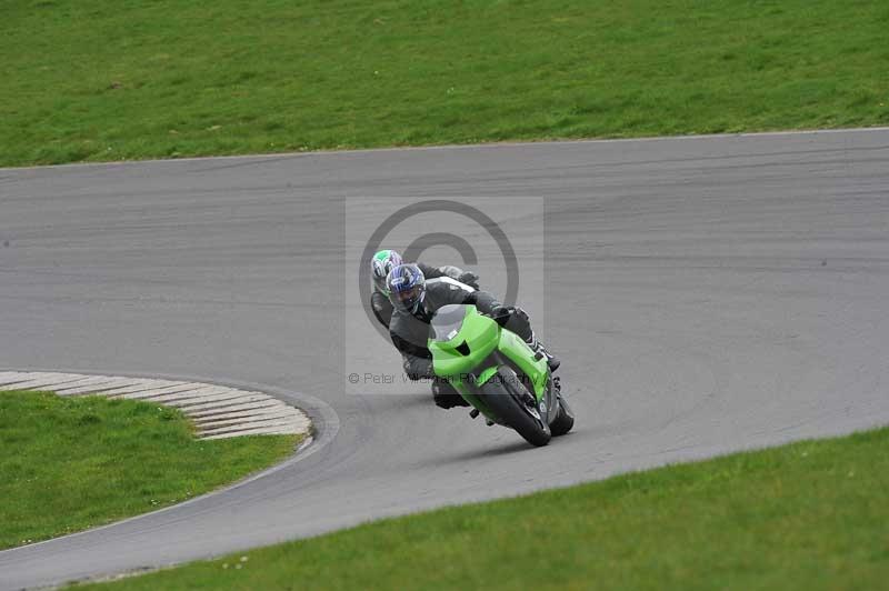 Motorcycle action photographs;anglesey circuit;anglesey trackday photographs;event digital images;eventdigitalimages;no limits trackday;oulton park circuit cheshire;peter wileman photography;trackday;trackday digital images;trackday photos;ty croes circuit wales