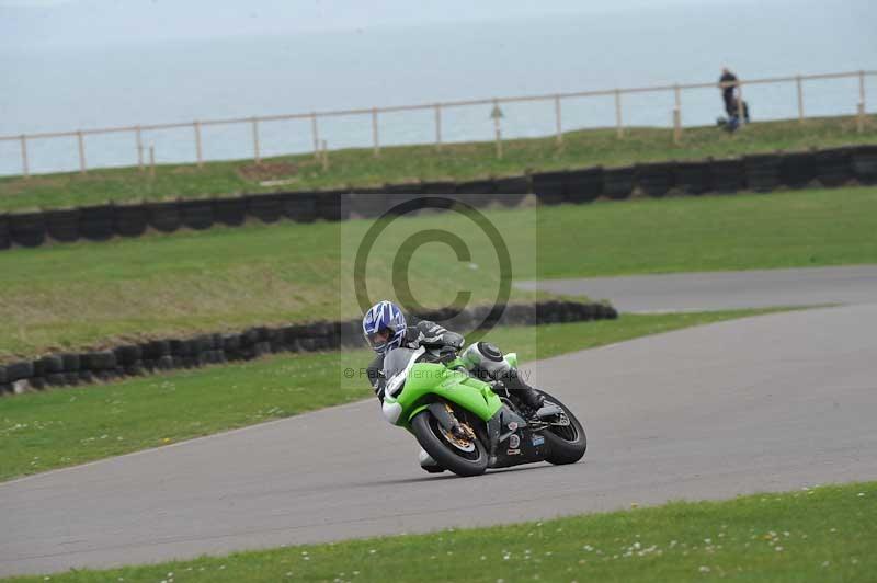 Motorcycle action photographs;anglesey circuit;anglesey trackday photographs;event digital images;eventdigitalimages;no limits trackday;oulton park circuit cheshire;peter wileman photography;trackday;trackday digital images;trackday photos;ty croes circuit wales