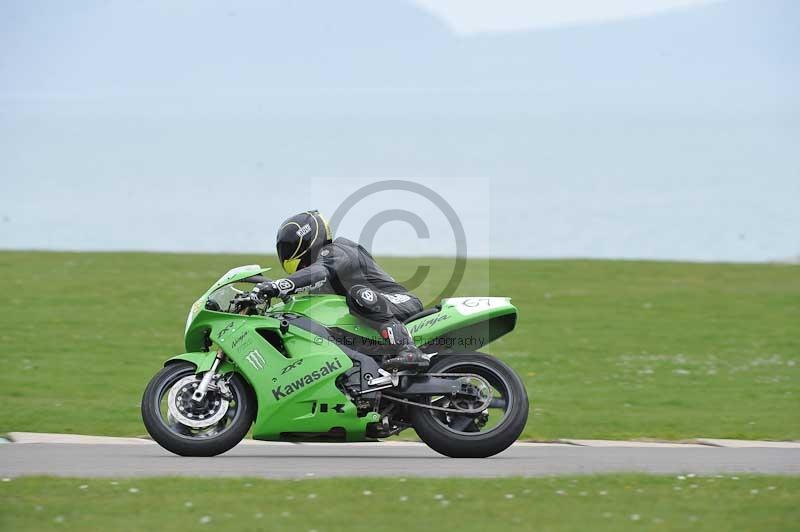 Motorcycle action photographs;anglesey circuit;anglesey trackday photographs;event digital images;eventdigitalimages;no limits trackday;oulton park circuit cheshire;peter wileman photography;trackday;trackday digital images;trackday photos;ty croes circuit wales