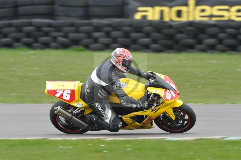 Motorcycle action photographs;anglesey circuit;anglesey trackday photographs;event digital images;eventdigitalimages;no limits trackday;oulton park circuit cheshire;peter wileman photography;trackday;trackday digital images;trackday photos;ty croes circuit wales