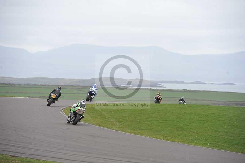 Motorcycle action photographs;anglesey circuit;anglesey trackday photographs;event digital images;eventdigitalimages;no limits trackday;oulton park circuit cheshire;peter wileman photography;trackday;trackday digital images;trackday photos;ty croes circuit wales