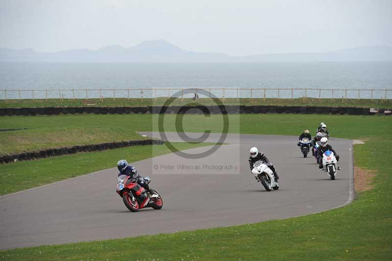 Motorcycle action photographs;anglesey circuit;anglesey trackday photographs;event digital images;eventdigitalimages;no limits trackday;oulton park circuit cheshire;peter wileman photography;trackday;trackday digital images;trackday photos;ty croes circuit wales