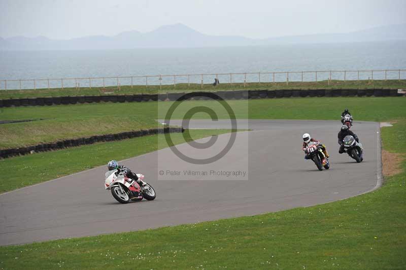 Motorcycle action photographs;anglesey circuit;anglesey trackday photographs;event digital images;eventdigitalimages;no limits trackday;oulton park circuit cheshire;peter wileman photography;trackday;trackday digital images;trackday photos;ty croes circuit wales