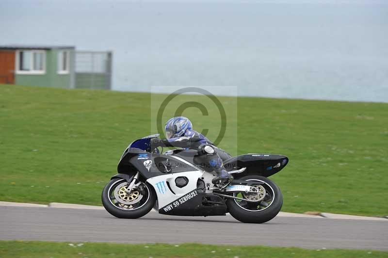 Motorcycle action photographs;anglesey circuit;anglesey trackday photographs;event digital images;eventdigitalimages;no limits trackday;oulton park circuit cheshire;peter wileman photography;trackday;trackday digital images;trackday photos;ty croes circuit wales