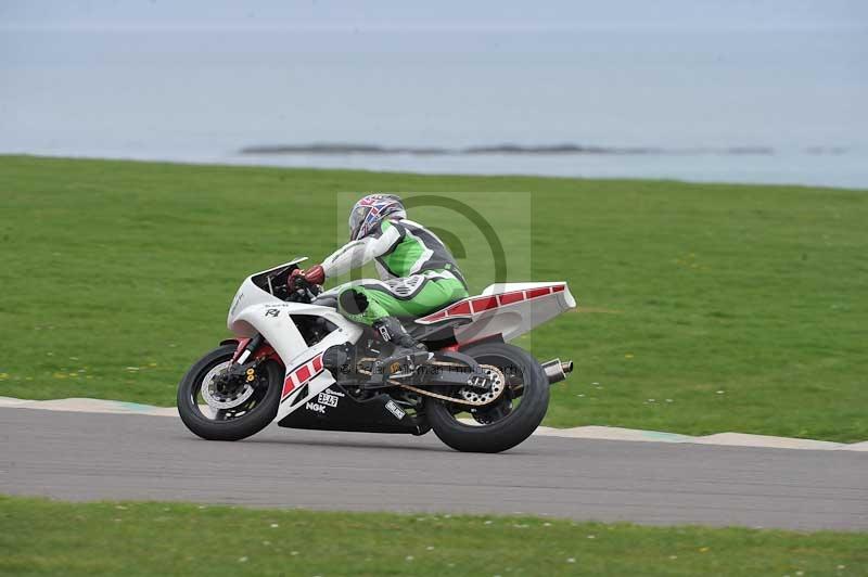 Motorcycle action photographs;anglesey circuit;anglesey trackday photographs;event digital images;eventdigitalimages;no limits trackday;oulton park circuit cheshire;peter wileman photography;trackday;trackday digital images;trackday photos;ty croes circuit wales