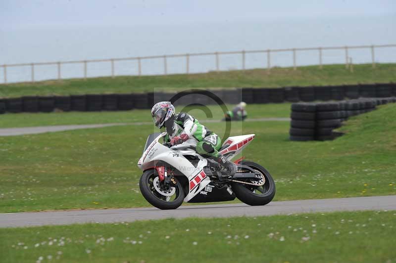 Motorcycle action photographs;anglesey circuit;anglesey trackday photographs;event digital images;eventdigitalimages;no limits trackday;oulton park circuit cheshire;peter wileman photography;trackday;trackday digital images;trackday photos;ty croes circuit wales