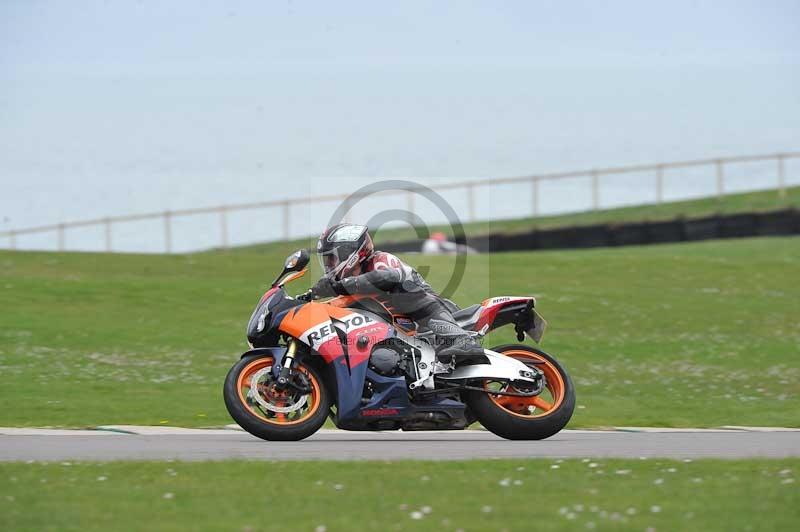 Motorcycle action photographs;anglesey circuit;anglesey trackday photographs;event digital images;eventdigitalimages;no limits trackday;oulton park circuit cheshire;peter wileman photography;trackday;trackday digital images;trackday photos;ty croes circuit wales