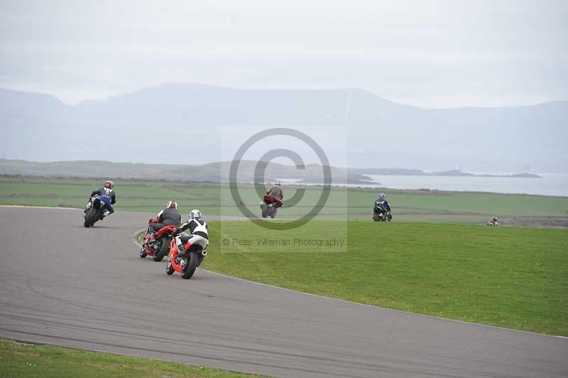 Motorcycle action photographs;anglesey circuit;anglesey trackday photographs;event digital images;eventdigitalimages;no limits trackday;oulton park circuit cheshire;peter wileman photography;trackday;trackday digital images;trackday photos;ty croes circuit wales