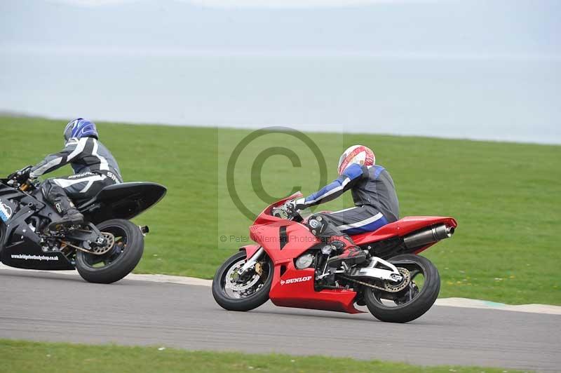 Motorcycle action photographs;anglesey circuit;anglesey trackday photographs;event digital images;eventdigitalimages;no limits trackday;oulton park circuit cheshire;peter wileman photography;trackday;trackday digital images;trackday photos;ty croes circuit wales