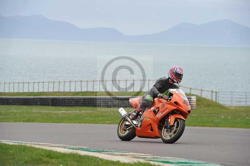 Motorcycle action photographs;anglesey circuit;anglesey trackday photographs;event digital images;eventdigitalimages;no limits trackday;oulton park circuit cheshire;peter wileman photography;trackday;trackday digital images;trackday photos;ty croes circuit wales