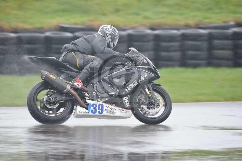 Motorcycle action photographs;anglesey circuit;anglesey trackday photographs;event digital images;eventdigitalimages;no limits trackday;oulton park circuit cheshire;peter wileman photography;trackday;trackday digital images;trackday photos;ty croes circuit wales