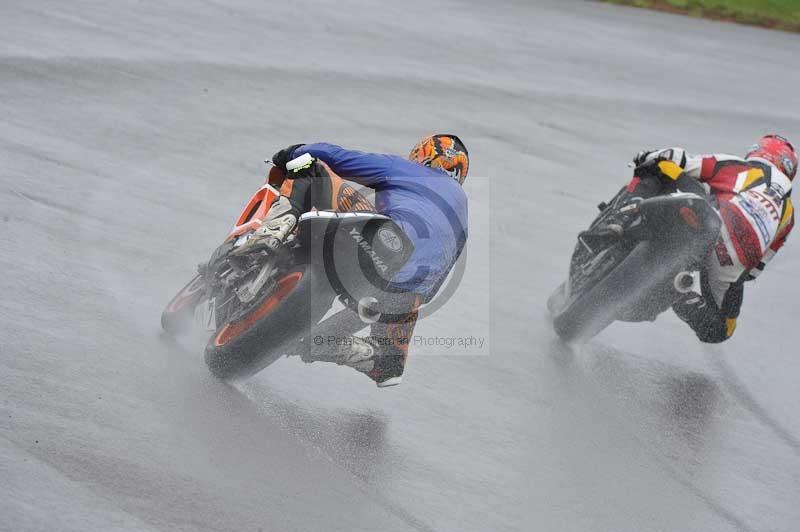 Motorcycle action photographs;anglesey circuit;anglesey trackday photographs;event digital images;eventdigitalimages;no limits trackday;oulton park circuit cheshire;peter wileman photography;trackday;trackday digital images;trackday photos;ty croes circuit wales