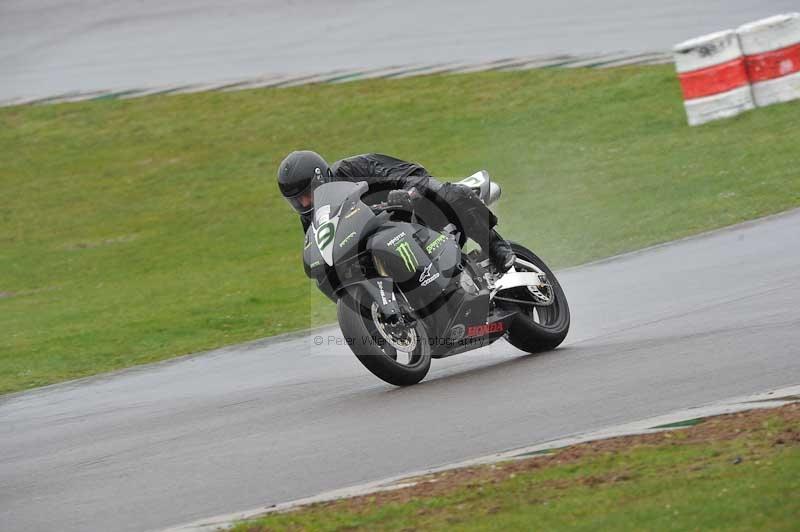 Motorcycle action photographs;anglesey circuit;anglesey trackday photographs;event digital images;eventdigitalimages;no limits trackday;oulton park circuit cheshire;peter wileman photography;trackday;trackday digital images;trackday photos;ty croes circuit wales