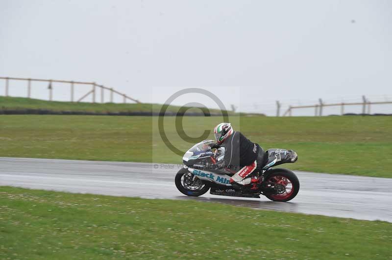 Motorcycle action photographs;anglesey circuit;anglesey trackday photographs;event digital images;eventdigitalimages;no limits trackday;oulton park circuit cheshire;peter wileman photography;trackday;trackday digital images;trackday photos;ty croes circuit wales