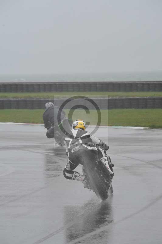 Motorcycle action photographs;anglesey circuit;anglesey trackday photographs;event digital images;eventdigitalimages;no limits trackday;oulton park circuit cheshire;peter wileman photography;trackday;trackday digital images;trackday photos;ty croes circuit wales