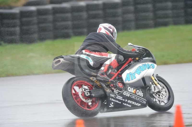 Motorcycle action photographs;anglesey circuit;anglesey trackday photographs;event digital images;eventdigitalimages;no limits trackday;oulton park circuit cheshire;peter wileman photography;trackday;trackday digital images;trackday photos;ty croes circuit wales