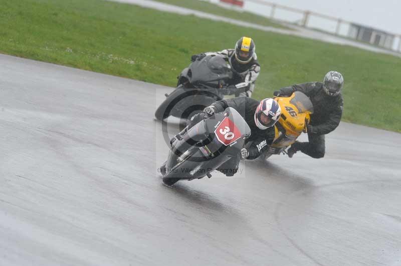 Motorcycle action photographs;anglesey circuit;anglesey trackday photographs;event digital images;eventdigitalimages;no limits trackday;oulton park circuit cheshire;peter wileman photography;trackday;trackday digital images;trackday photos;ty croes circuit wales