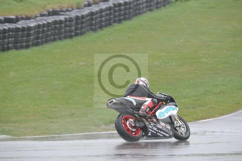 Motorcycle action photographs;anglesey circuit;anglesey trackday photographs;event digital images;eventdigitalimages;no limits trackday;oulton park circuit cheshire;peter wileman photography;trackday;trackday digital images;trackday photos;ty croes circuit wales