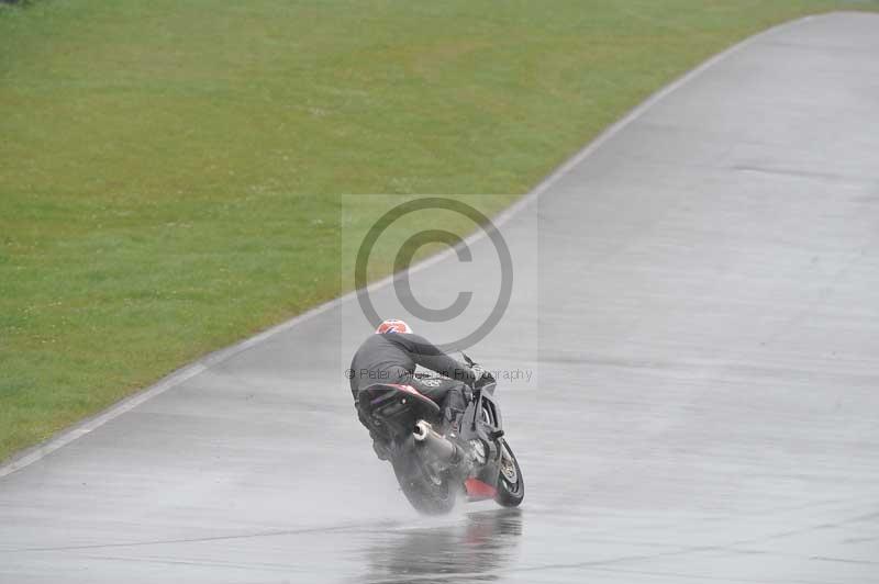 Motorcycle action photographs;anglesey circuit;anglesey trackday photographs;event digital images;eventdigitalimages;no limits trackday;oulton park circuit cheshire;peter wileman photography;trackday;trackday digital images;trackday photos;ty croes circuit wales