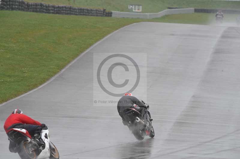 Motorcycle action photographs;anglesey circuit;anglesey trackday photographs;event digital images;eventdigitalimages;no limits trackday;oulton park circuit cheshire;peter wileman photography;trackday;trackday digital images;trackday photos;ty croes circuit wales