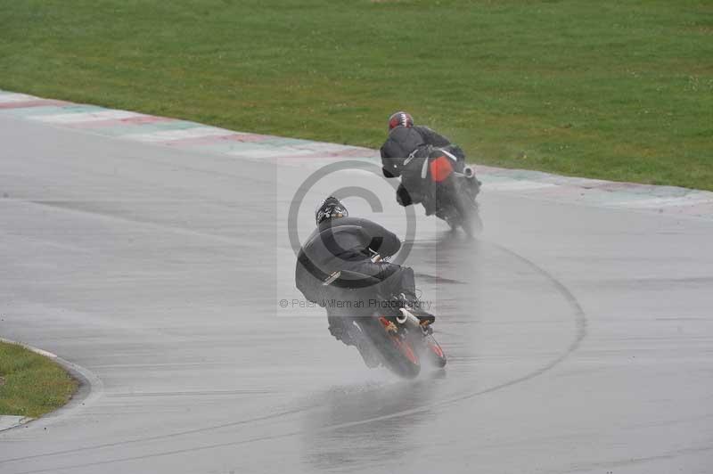 Motorcycle action photographs;anglesey circuit;anglesey trackday photographs;event digital images;eventdigitalimages;no limits trackday;oulton park circuit cheshire;peter wileman photography;trackday;trackday digital images;trackday photos;ty croes circuit wales
