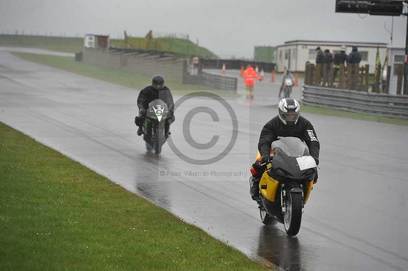 Motorcycle action photographs;anglesey circuit;anglesey trackday photographs;event digital images;eventdigitalimages;no limits trackday;oulton park circuit cheshire;peter wileman photography;trackday;trackday digital images;trackday photos;ty croes circuit wales