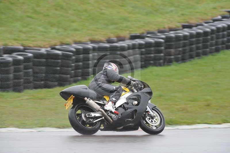 Motorcycle action photographs;anglesey circuit;anglesey trackday photographs;event digital images;eventdigitalimages;no limits trackday;oulton park circuit cheshire;peter wileman photography;trackday;trackday digital images;trackday photos;ty croes circuit wales