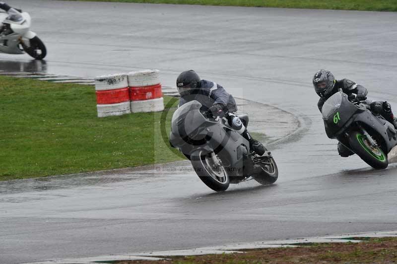 Motorcycle action photographs;anglesey circuit;anglesey trackday photographs;event digital images;eventdigitalimages;no limits trackday;oulton park circuit cheshire;peter wileman photography;trackday;trackday digital images;trackday photos;ty croes circuit wales