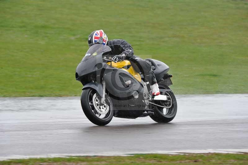 Motorcycle action photographs;anglesey circuit;anglesey trackday photographs;event digital images;eventdigitalimages;no limits trackday;oulton park circuit cheshire;peter wileman photography;trackday;trackday digital images;trackday photos;ty croes circuit wales