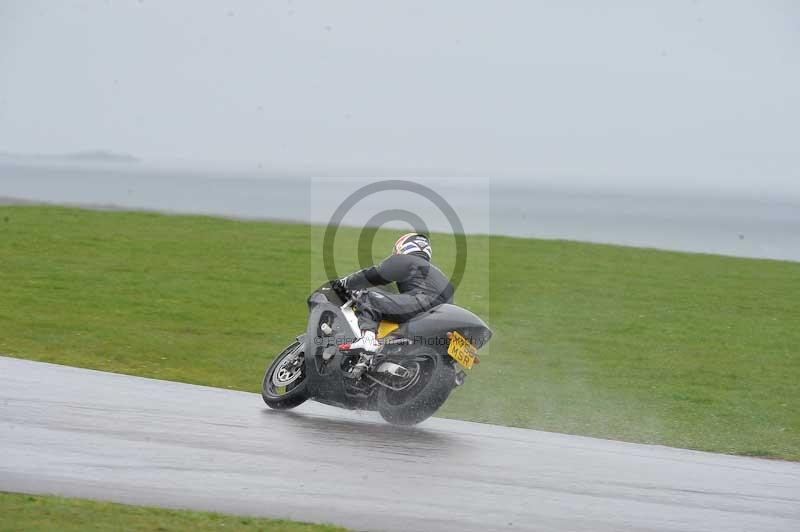 Motorcycle action photographs;anglesey circuit;anglesey trackday photographs;event digital images;eventdigitalimages;no limits trackday;oulton park circuit cheshire;peter wileman photography;trackday;trackday digital images;trackday photos;ty croes circuit wales