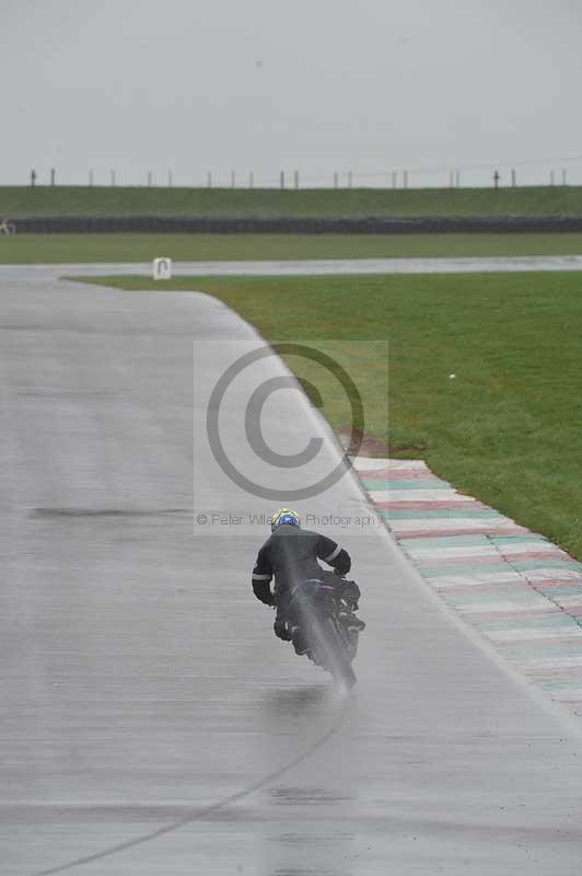 Motorcycle action photographs;anglesey circuit;anglesey trackday photographs;event digital images;eventdigitalimages;no limits trackday;oulton park circuit cheshire;peter wileman photography;trackday;trackday digital images;trackday photos;ty croes circuit wales
