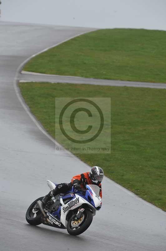 Motorcycle action photographs;anglesey circuit;anglesey trackday photographs;event digital images;eventdigitalimages;no limits trackday;oulton park circuit cheshire;peter wileman photography;trackday;trackday digital images;trackday photos;ty croes circuit wales